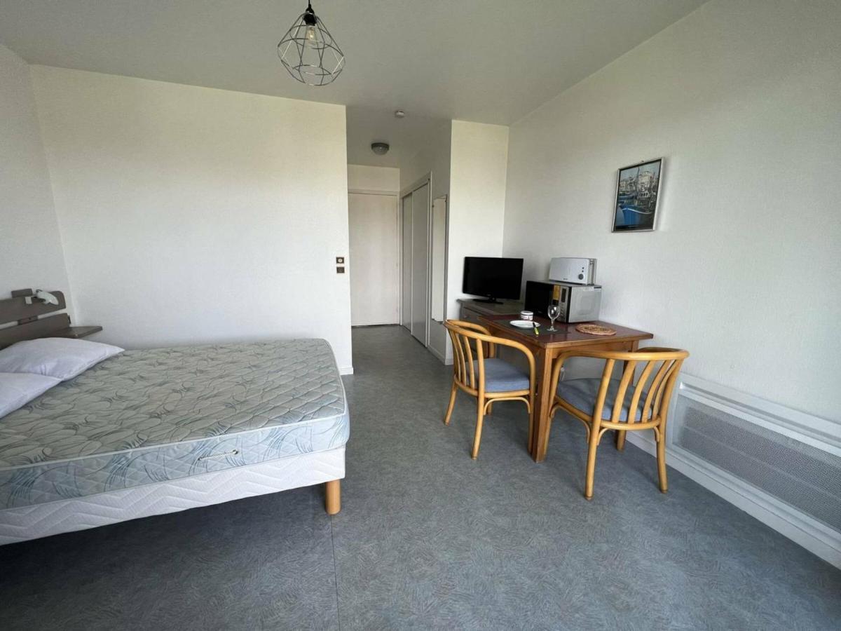 Studio Lilas A Cambo-Les-Bains : Terrasse, Parking, Proche Thermes, Internet, Animaux Acceptes - Fr-1-495-96 Exterior photo